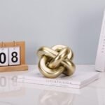 Golden Knot Statue, Three Knot Sculpture... - Image 4